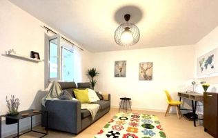 Garsoniera Spatioasa | Iancu de Hunedoara | Bloc Anvelopat