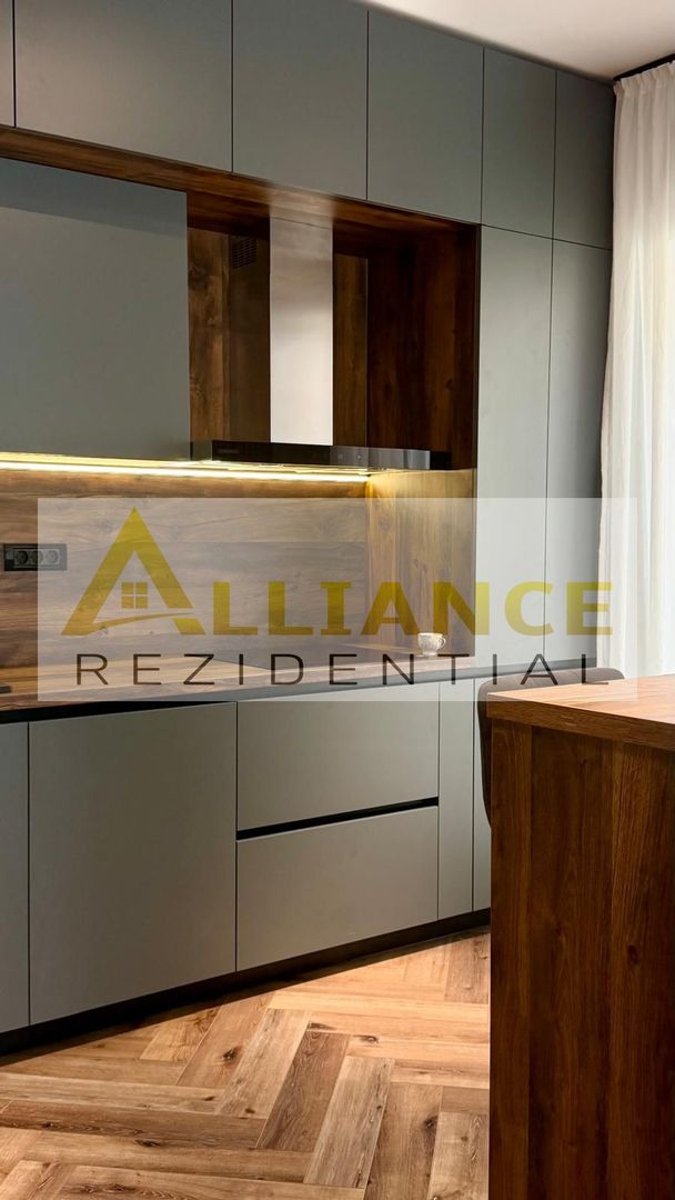 Str. Gradinari - 4 camere - 442 mp teren - mobilata si utilata lux - Poză 4