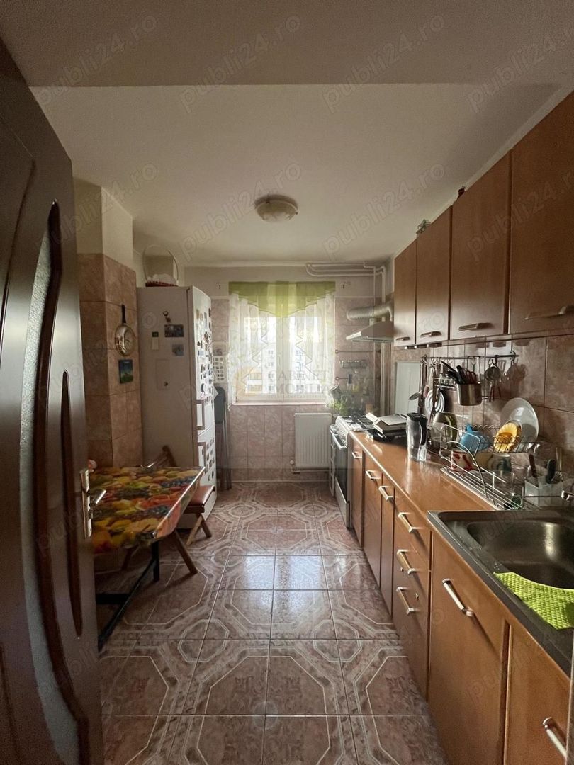 Apartament ultracentral cu 3 camere | lângă Magazinul Unirea - Poză 4