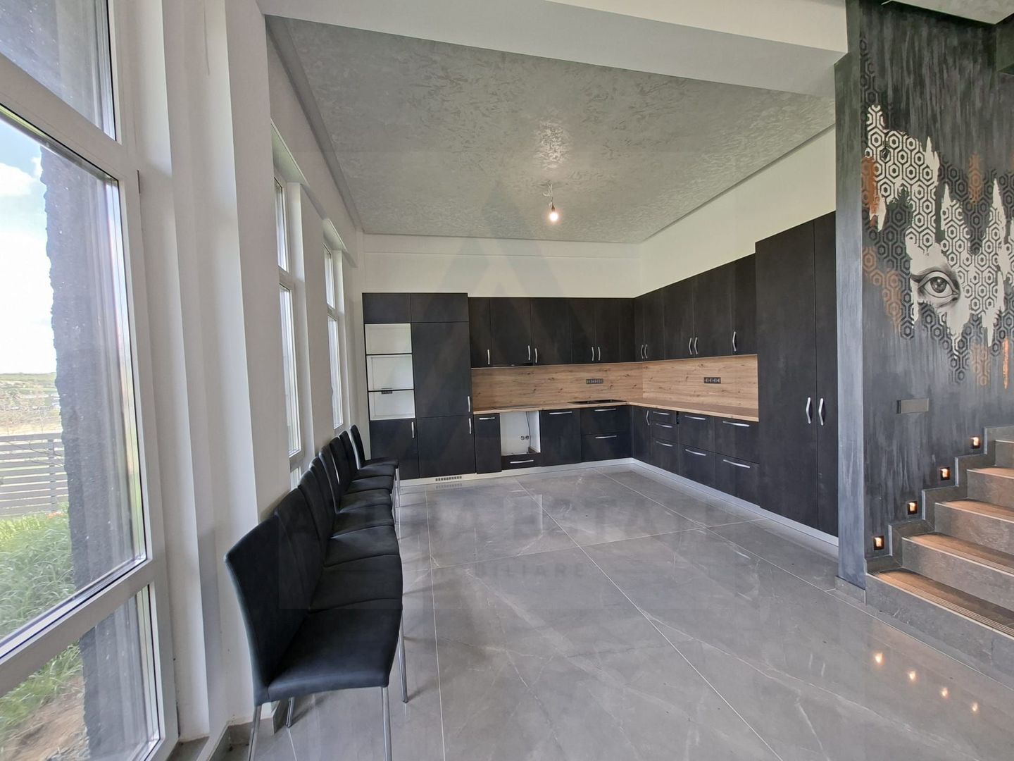 Casă moderna 229 mp utili garaj  piscina terasa balcon Cisnadioara - Poză 3