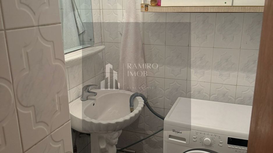 Apartament decomandat 3 camere Dristor - Poză 8