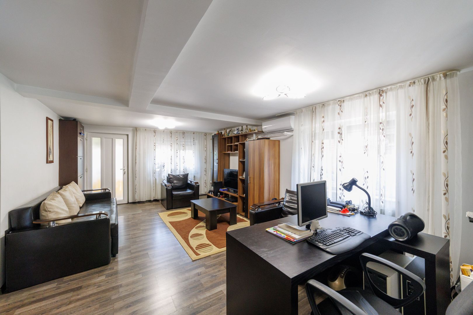 Casă cu teren de 634 mp și beci | Calea Câmpulung, Pitești - Poză 6