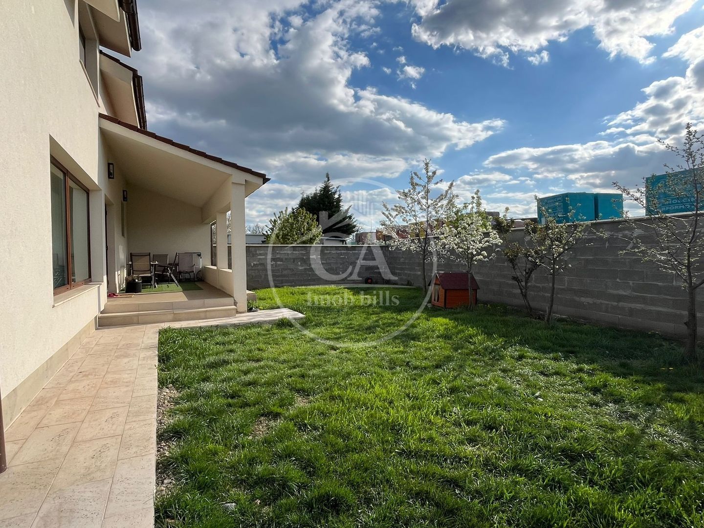 Casa cu 4 camere de vanzare în Santandrei, Bihor - Poză 2