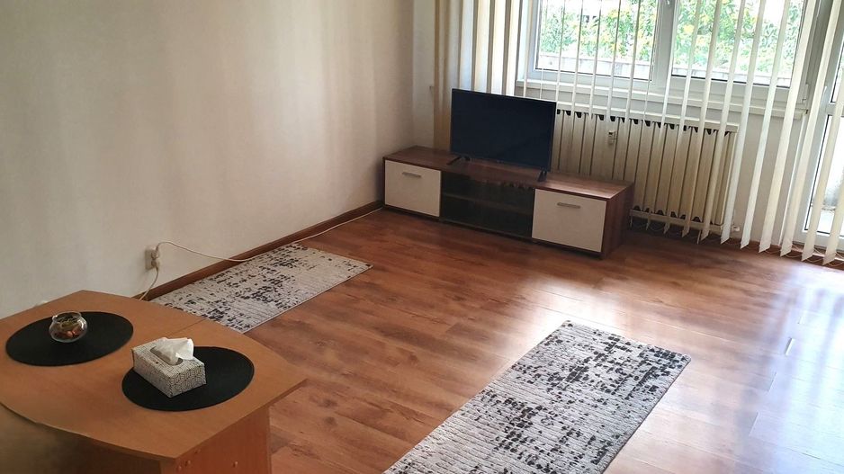 Vanzare Garsoniera Vitan Mall-Dristor 40 mp - Poză 1