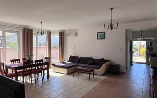 Casă 4 camere de închiriat | Saună | Piscina | Sântandrei | Bihor - Poză 2