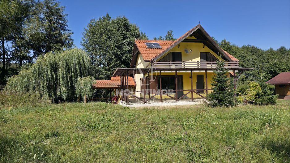 Casa de vacanta in inima padurii, 150 mp/utili, teren 1960 mp, Vulcan - Poză 16