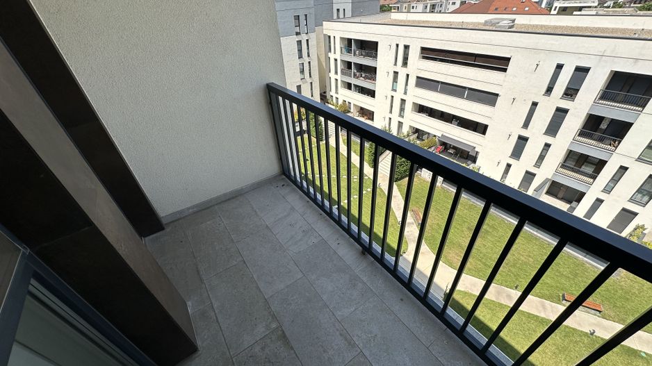 Apartament 3 camere, bloc nou - Poză 26