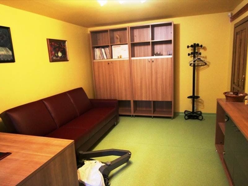 Spațiu parter cu destinație mixtă, zona fostă Lidia – 67 mp - Poză 5