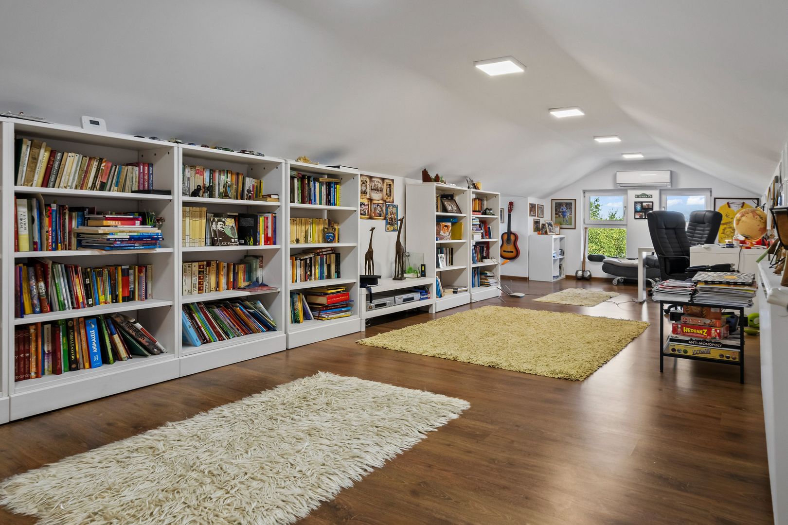 Oportunitate Rară: Vilă pe Lac | 1.898 mp Teren | Piscină - Poză 15