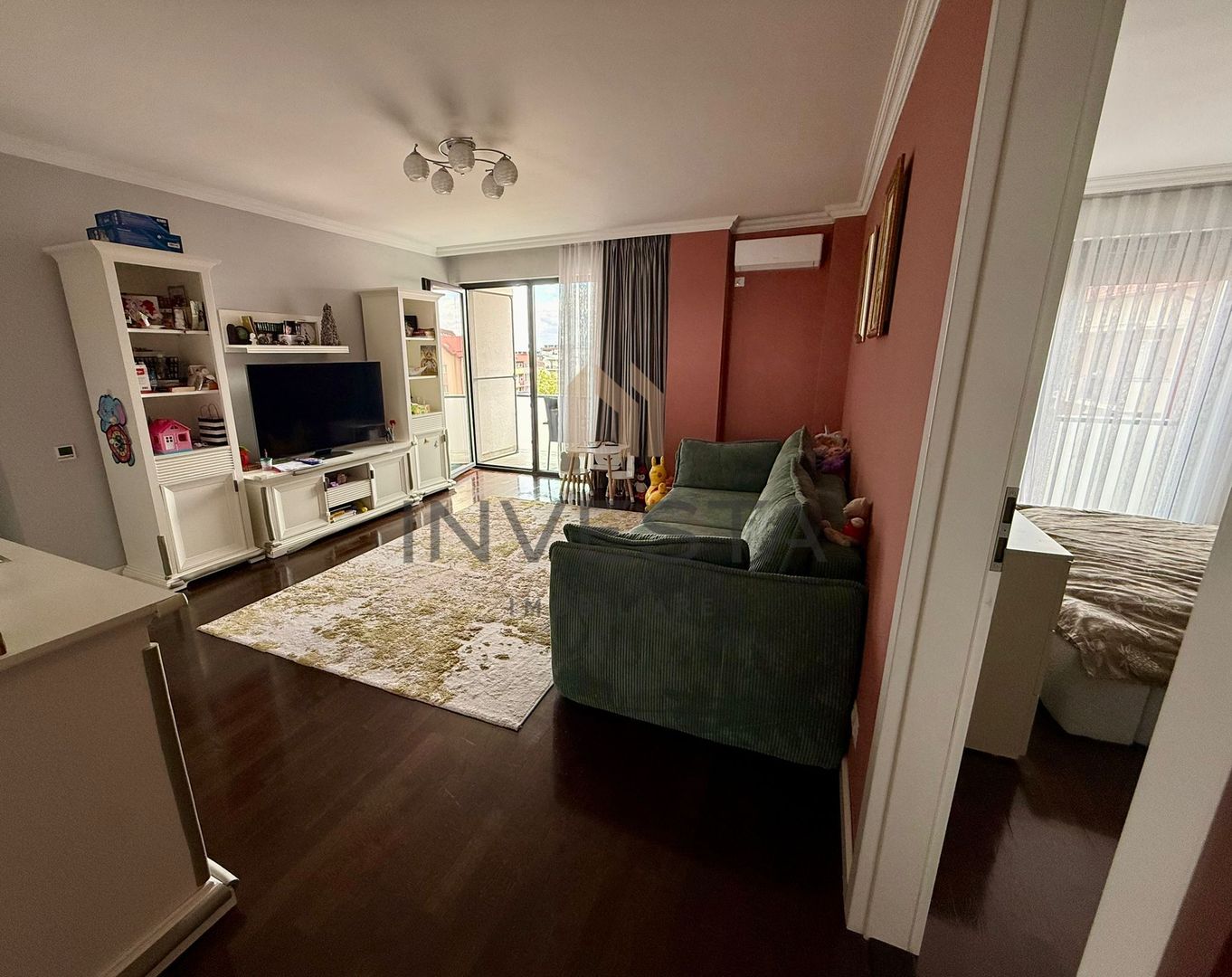 Apartament de vanzare cu 2 camere + garaj | Buna Ziua - Poză 2