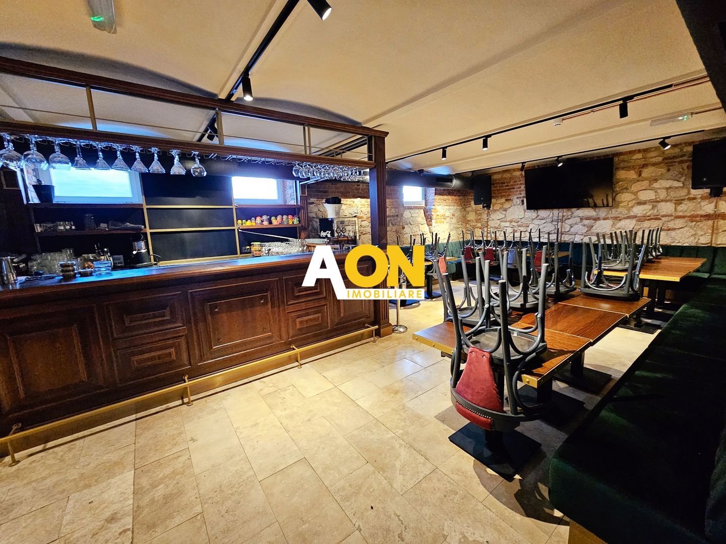 Clădire istorică ultracentrală, PUB + 13 birouri, S+P+M, renovată 2024 - Poză 15