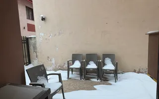 Casă cu 4  camere de închiriat - Vitan - Poză 18