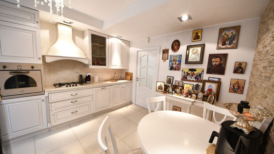 De vanzare – In exclusivitate, casa moderna in cartierul Brates Lake - Poză 15