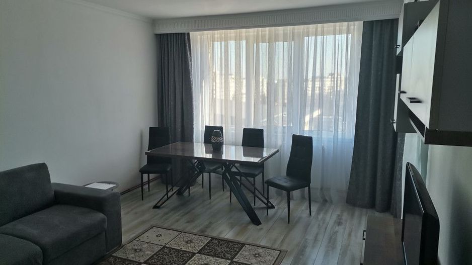 Inchiriere apartament3 camere de Lux, Ultracentral, Nou - Poză 2