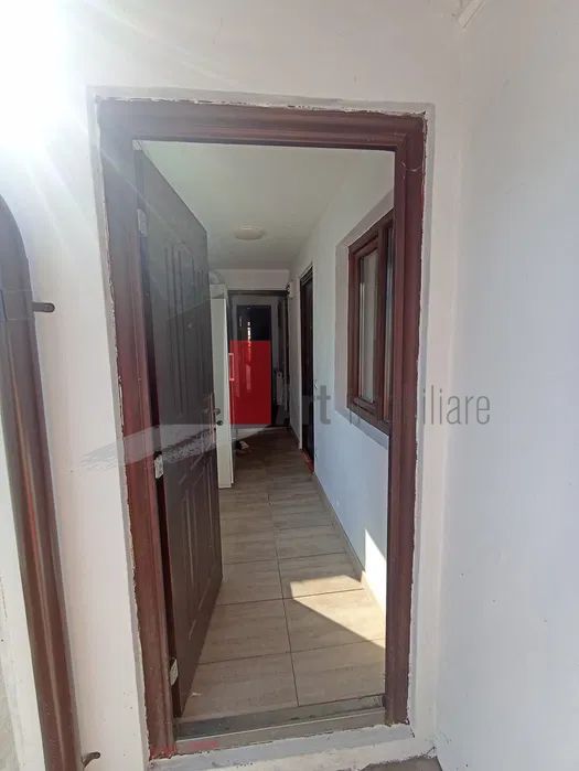 Casa de inchiriat in zona Giulesti - Poză 4