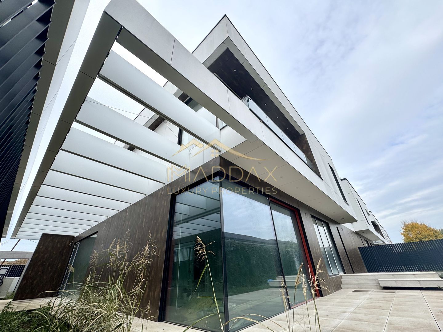 Vila Individuala Exclusivista 6 camere *525mp* // Pipera - Scoala Americana - Poză 2