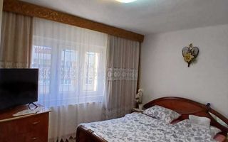 BRASADAS vinde ap 3 cam etaj 2/4 in Micro 16. - Poză 4