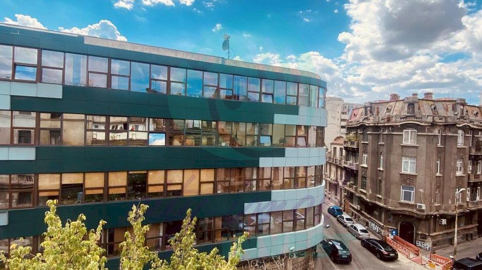 Cladire ideala pentru investitie sau birou - Poză 11