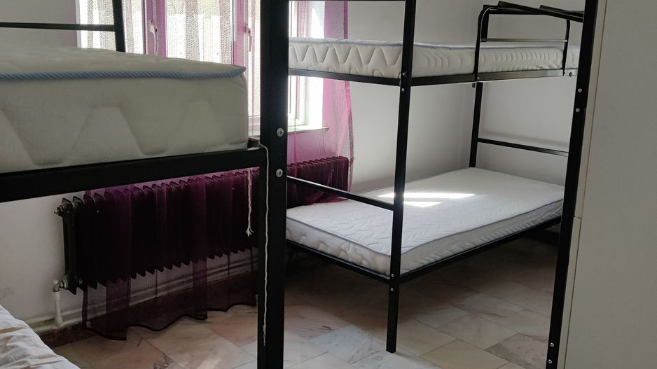 IDEAL PENTRU GRADINITA/SCOALA /AZIL BATRANI / ORFELINAT - Poză 13