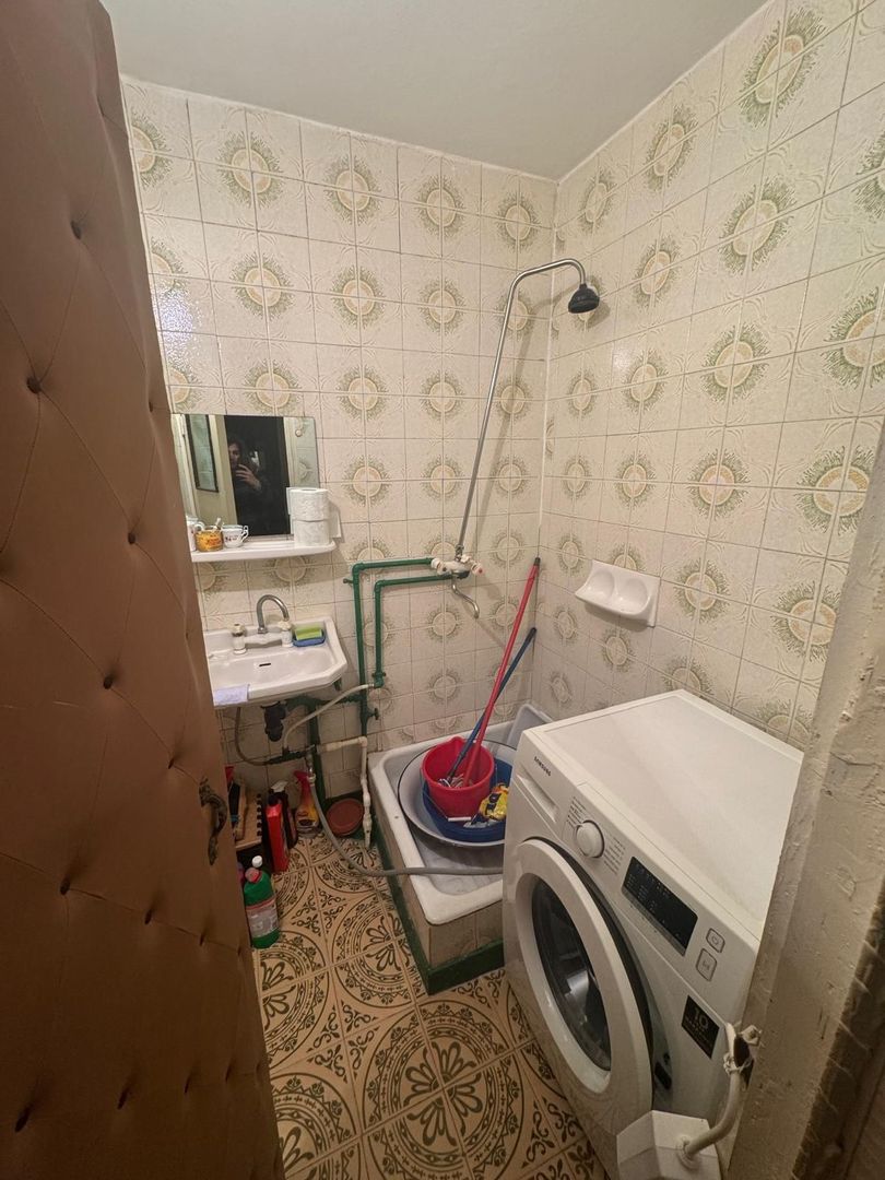 Apartament 4 camere de vânzare – zonă Școala 8 - Poză 11