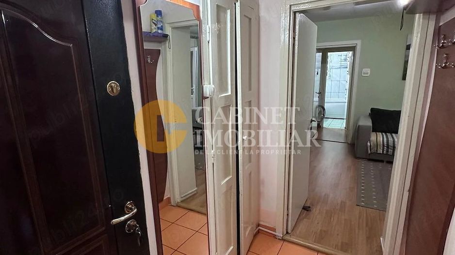PODU ROS - 3 CAMERE - ETAJUL 2 - MOBILAT SI UTILAT - Poză 5