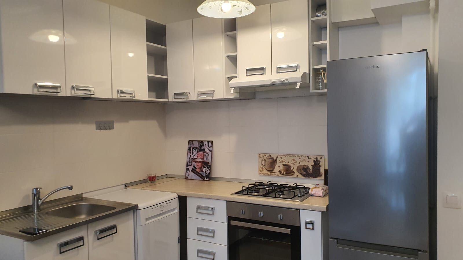 2 camere modern, bloc nou, centrala proprie, parcare - Poză 5