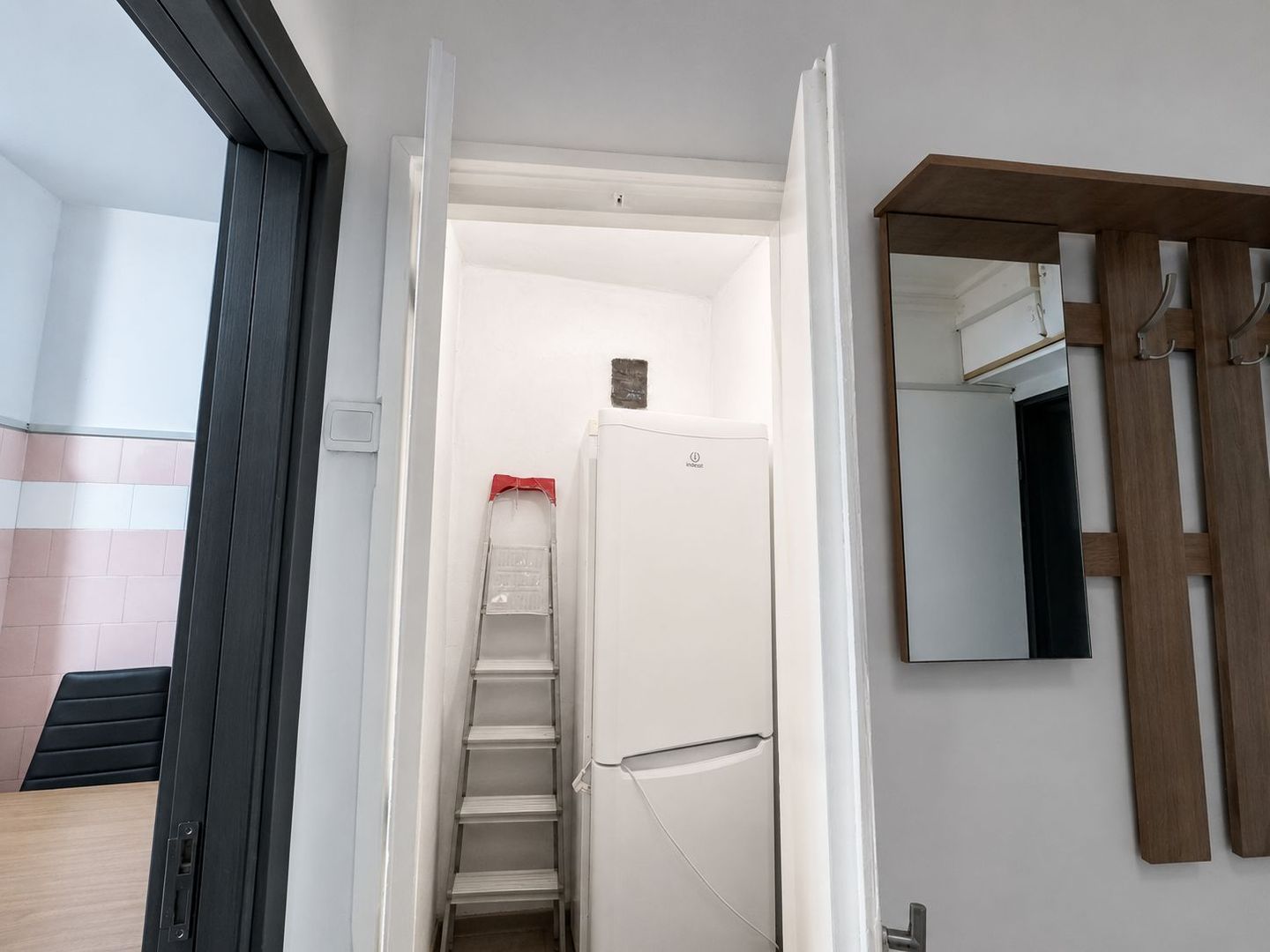 COMISION 0%, Apartament 2 Camere, Etaj 6, Lift, Renovat, Ultracentral - Poză 10