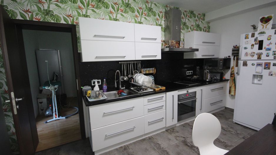 Ideala pentru o familie - Poză 4