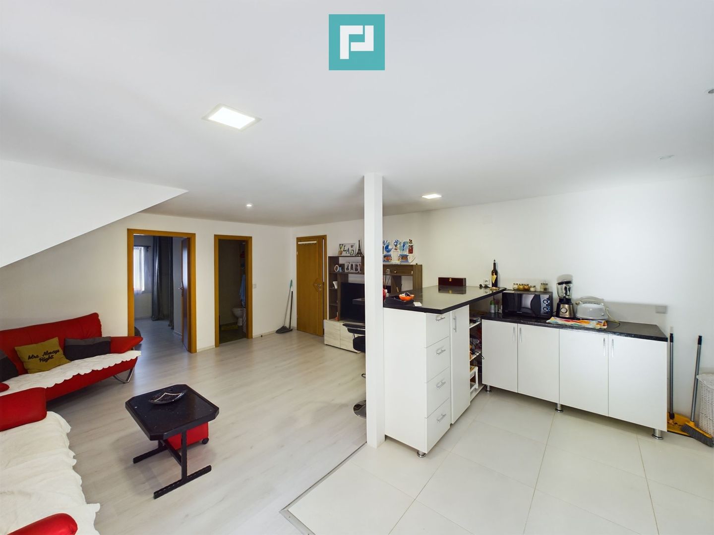 Sala de evenimente în inima naturii - Poză 19