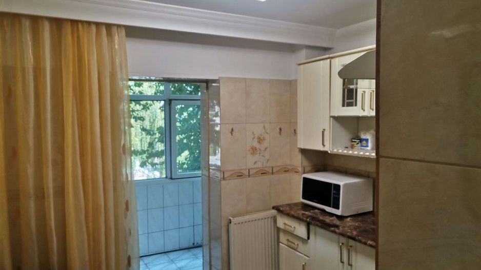 Inchiriere apartament Frati Golesti - Mc Donalds - Poză 6