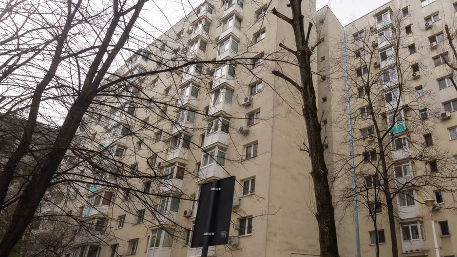 Apartament cu 4 camere de vanzare , 1974, fara risc, Pantelimon - Poză 1