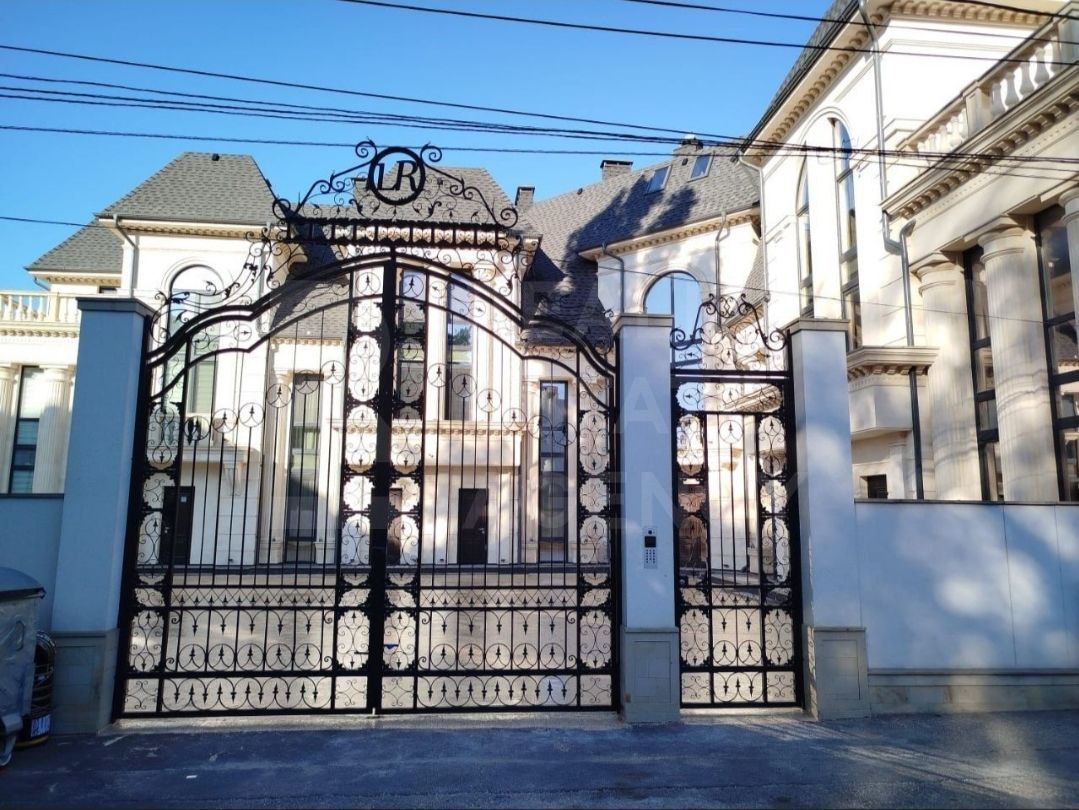 Chirie towhouse, 3 nivele, str. Lacului, Centru - Poză 15