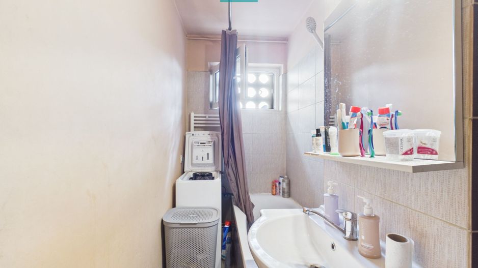 Apartament 3 camere Etaj 3 Zona Aurel Vlaicu - Poză 12