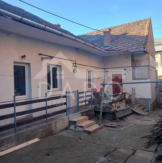 🏡 Casă de vânzare | Zonă centrală | 260 mp utili | 148.000 € - Poză 9