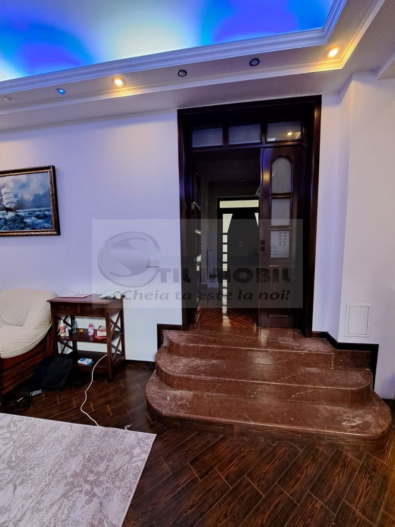 Casa/Vila de Inchiriat COPOU - 3000 euro - Poză 39