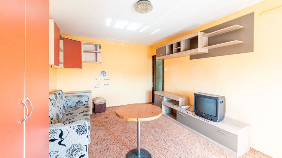 Apartament 2 camere Zona 300 Micălaca - Poză 4