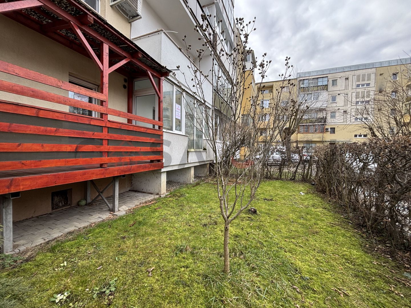 Bloc Izolat - Boxa 10mp - Grigorescu zona Liceului Onisfor Ghibu - Poză 10