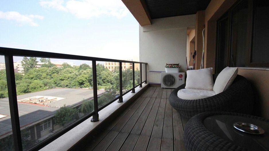 Apartament Generos + Parcare | 6 min Metrou Grozăvești | 2 Băi - Poză 1