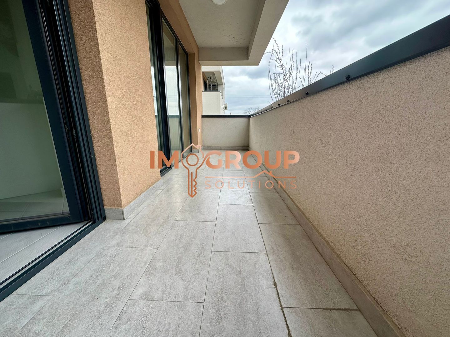 Cug - 2 Camere Decomanat+ Loc De Parcare  - Etaj 1 -Bloc 2022 - Poză 8