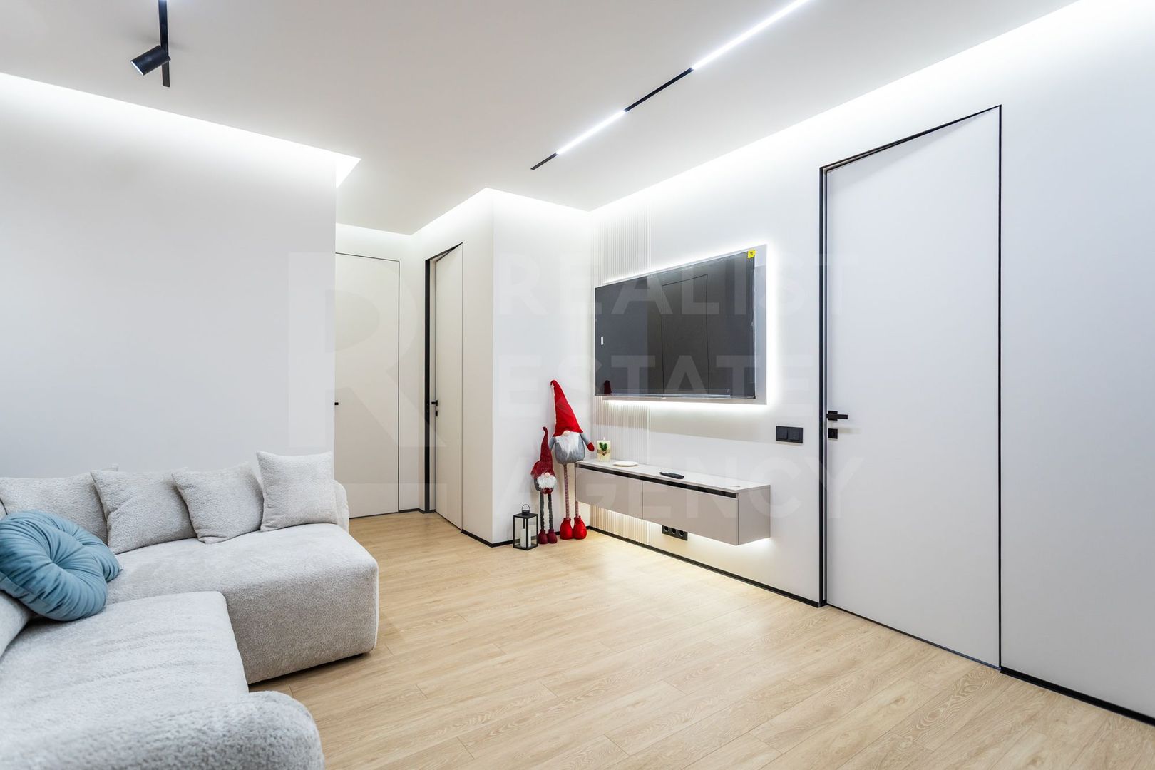 Vânzare, apartament, 2 camere, bd. Mircea Cel Bătrân, Ciocana - Poză 1