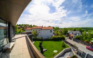 Proprietate spectaculoasă și unică de vânzare în Cluj-Napoca - Poză 9