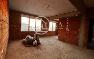 Casă de vânzare cu 4 camere in cartierul Bălcescu, Oradea - Poză 12