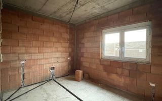 Duplex unit prin cam. tehnica - pe parter - 4 camere - Mosnita Noua - Poză 8