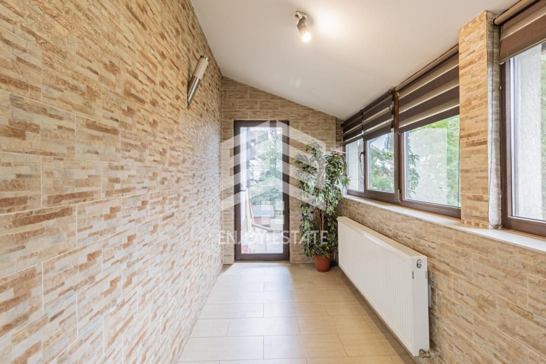 Apartament 4 camere si Curte Proprie | Parcare Inclusă - Poză 19