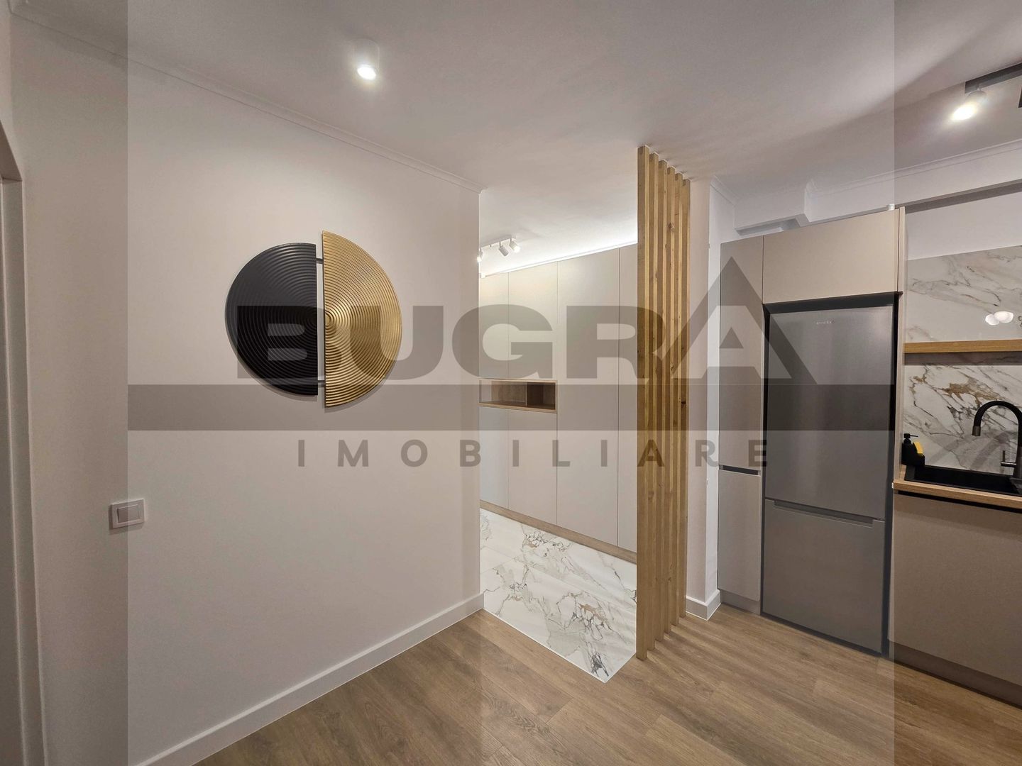 Apartament de 2 camere, 50mp , zona Bld-Muncii, parcare - Poză 3