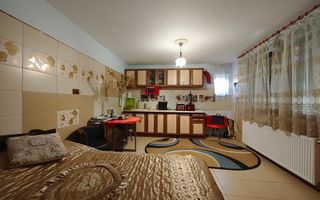 Casa 5 camere cu teren 942 mp Agigea - Poză 9