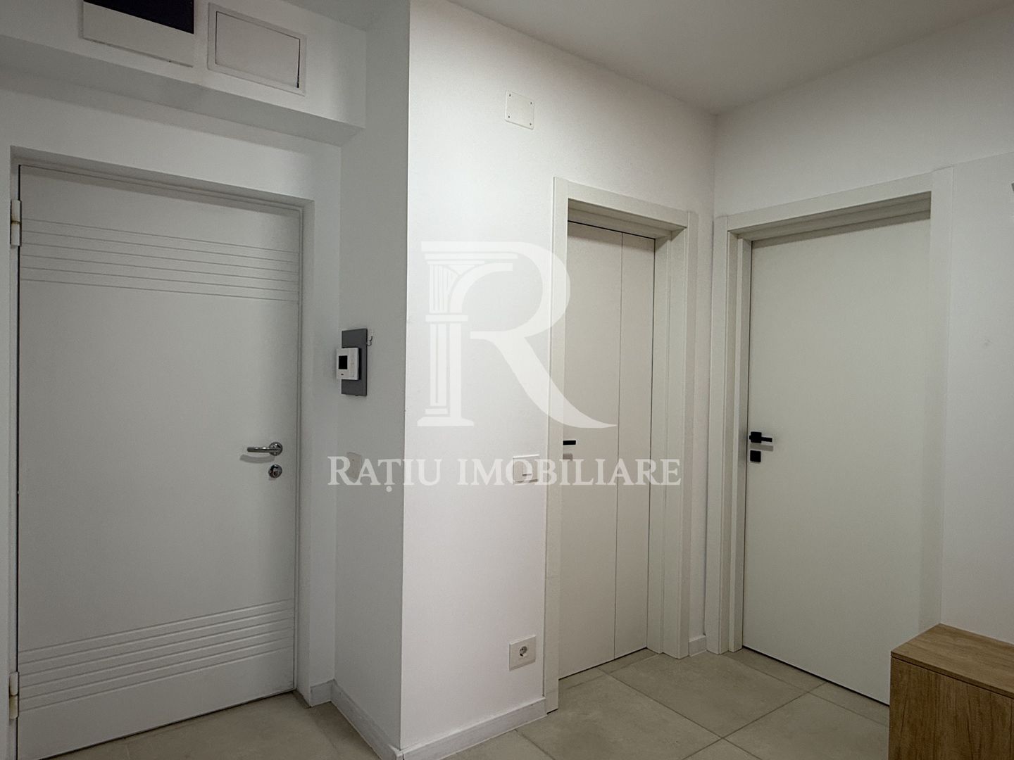 Apartament cu 3 camere de închiriat | Prima Arena | Oradea - Poză 10