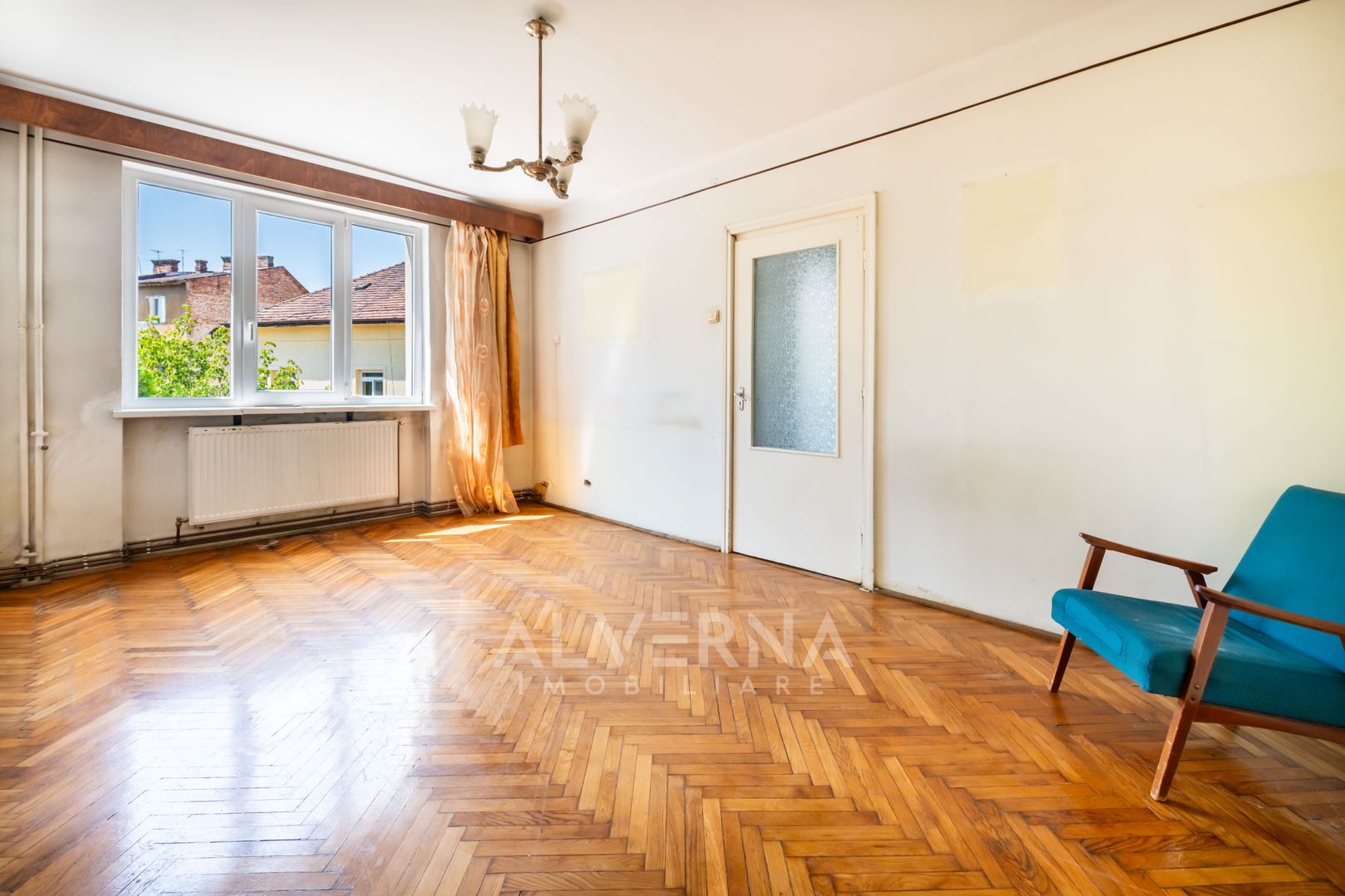 Apartament 2 camere pe str. Horea | 45mp + pivnita | parcare in curte* - Poză 3