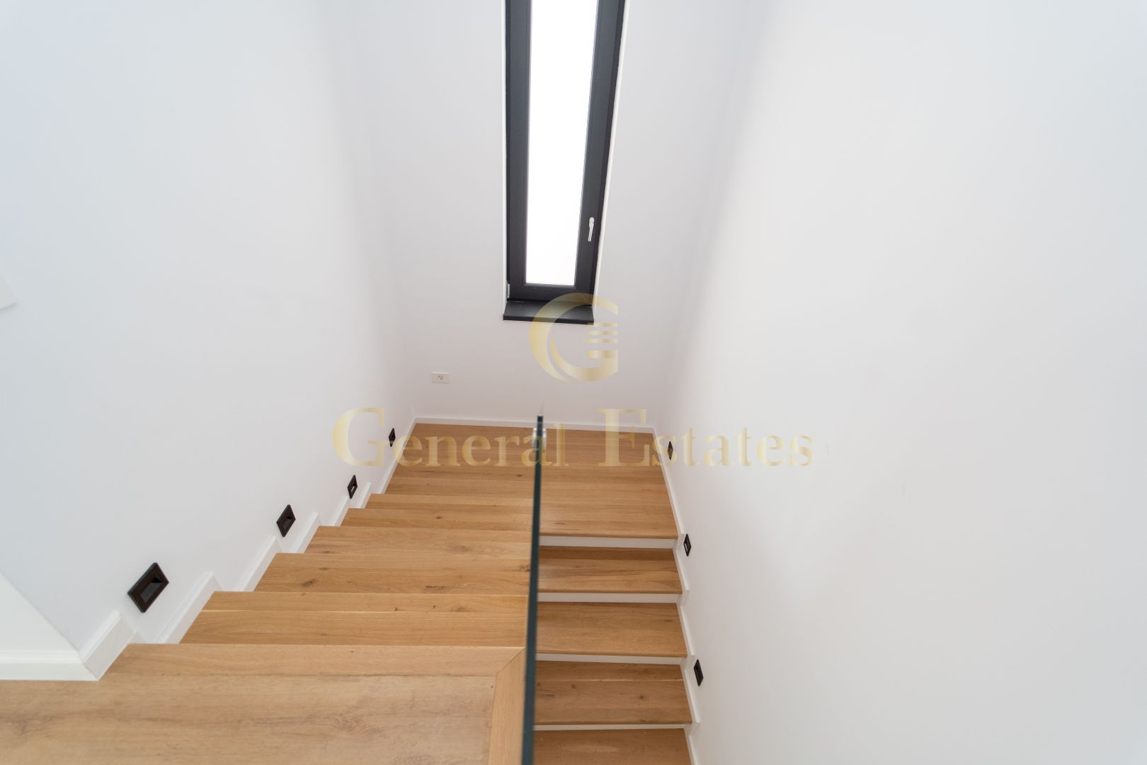 Case tip Duplex de vânzare în Ghimbav, Brașov – Cartierul Florilor - Poză 24