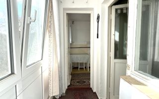 🏡 Apartament 2 camere, etaj 3, stradal – zonă excelentă Micro 40 - Poză 11